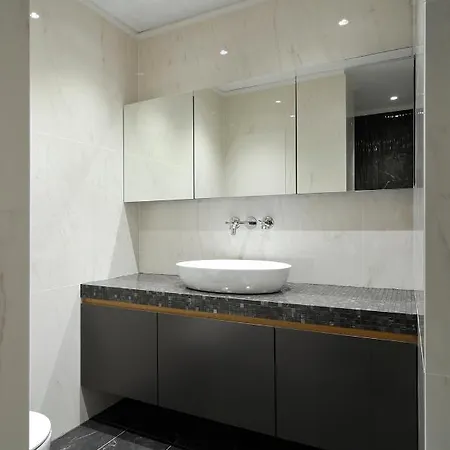 Apartment Old Town Riverside Apartment Jurcicev Trg *